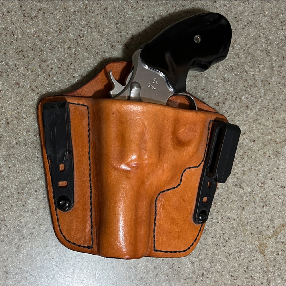 Men's Tan Leather Holster Left-Handed